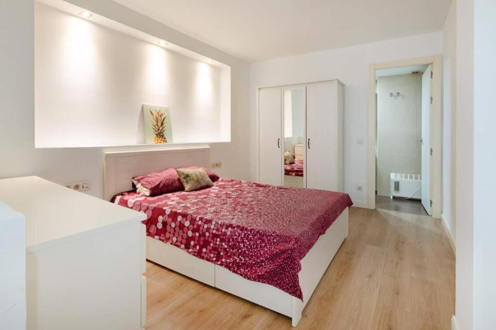 Apartment Live Camp Nou L'Hospitalet de Llobregat Bagian luar foto